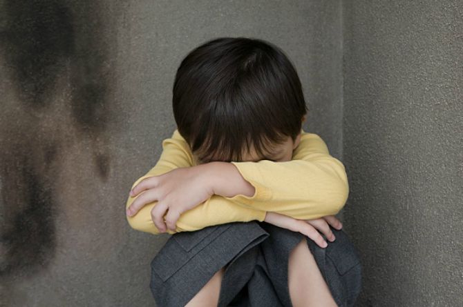 چگونه از افکار خودکشی در فرزندتان آگاه شوید؟