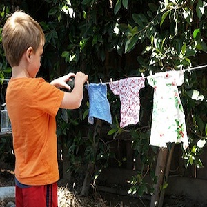 شستشوی لباس کودک
