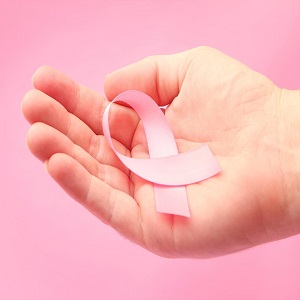 فاکتورهای خطر ابتلا به سرطان سینه در خانمها