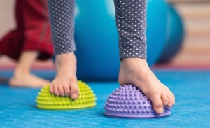 آیا صافی کف پا  به درمان نیاز دارد؟