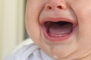 نکات مهم در مورد دندان شیرخواران و کودکان