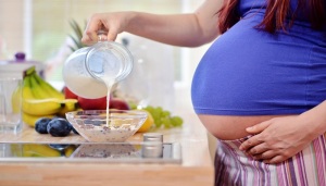 مواد غذایی مناسب در دوران حاملگی