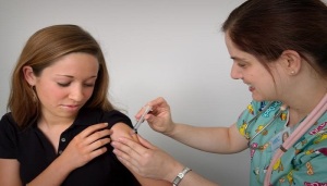 ضرورت تزریق واکسن زگیل تناسلی یا گارداسیل در زنان و مردان
